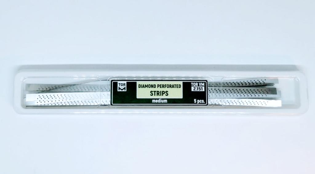 Metal Diamond Perforated Strips, Medium 5pcs